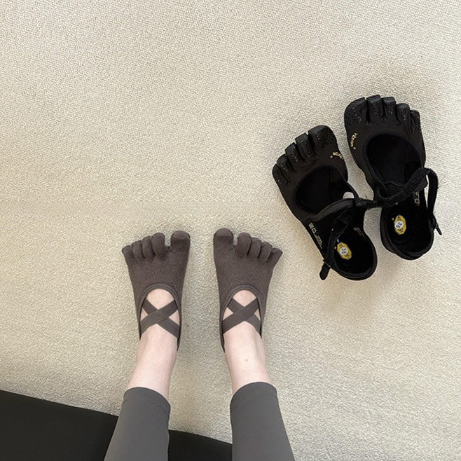 Grip Sock Yoga - 여성용 크리스크로스 스트랩 5발가락 요가 양말,