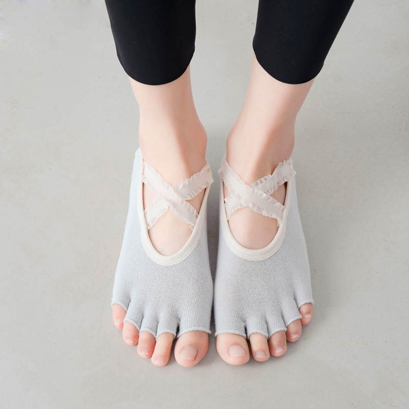 다섯 손가락 요가 양말 레이스 크로스 스트랩 붕대, 미 - Grip Sock Yoga 리뷰 및 가격